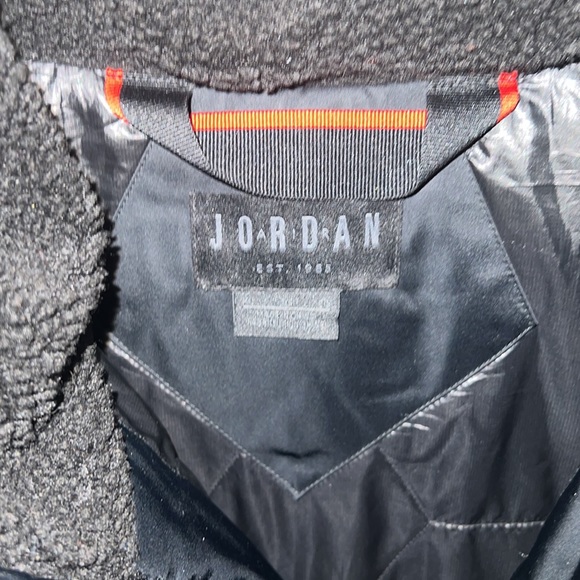 Jordan Winter Jacket - Picture 6 of 7